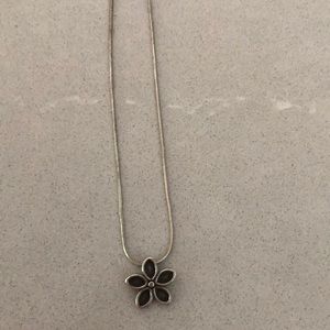 Silpada flower necklace